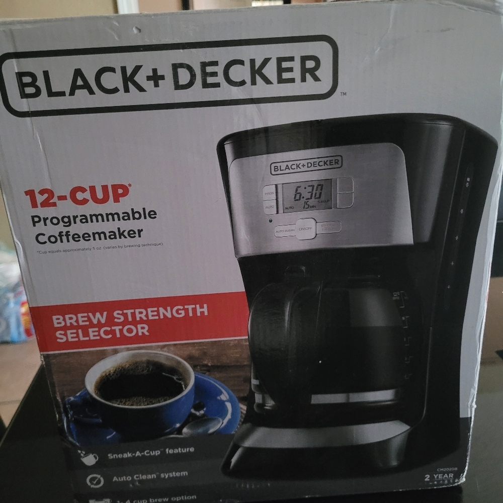 Black & Decker Programmable Coffee Maker - Black and Silver